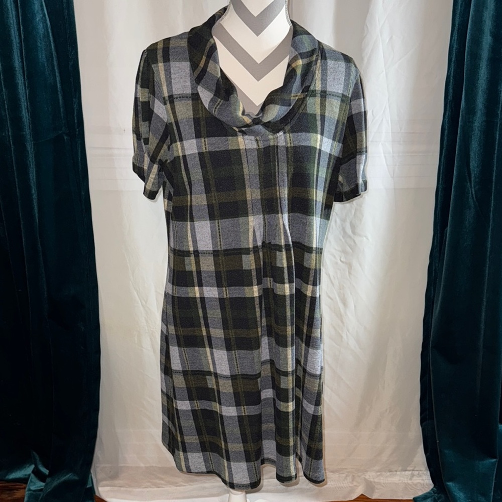 Plaid Cowl Neck Women's Top by JH Design Size XL